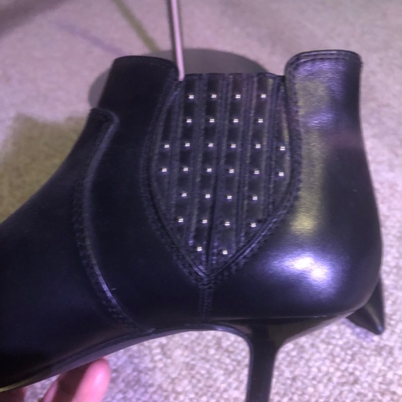 Black booties with silver detailing - Picture 4 of 8
